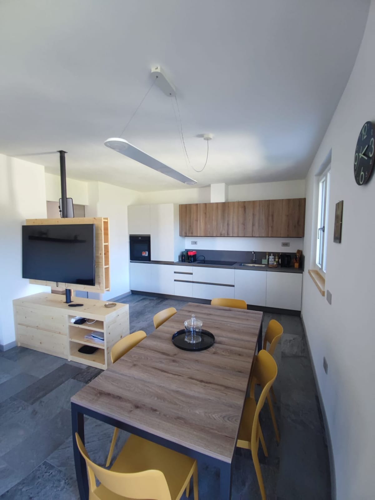 Zona living di Cà del Poz, vista 1