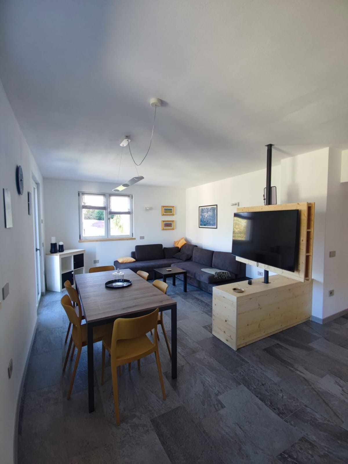 Zona living di Cà del Poz, vista 2